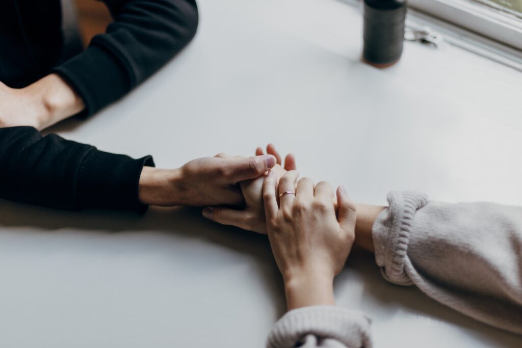 Build Stronger Connections: 5 Tips To Become More Empathetic - Mindmaven